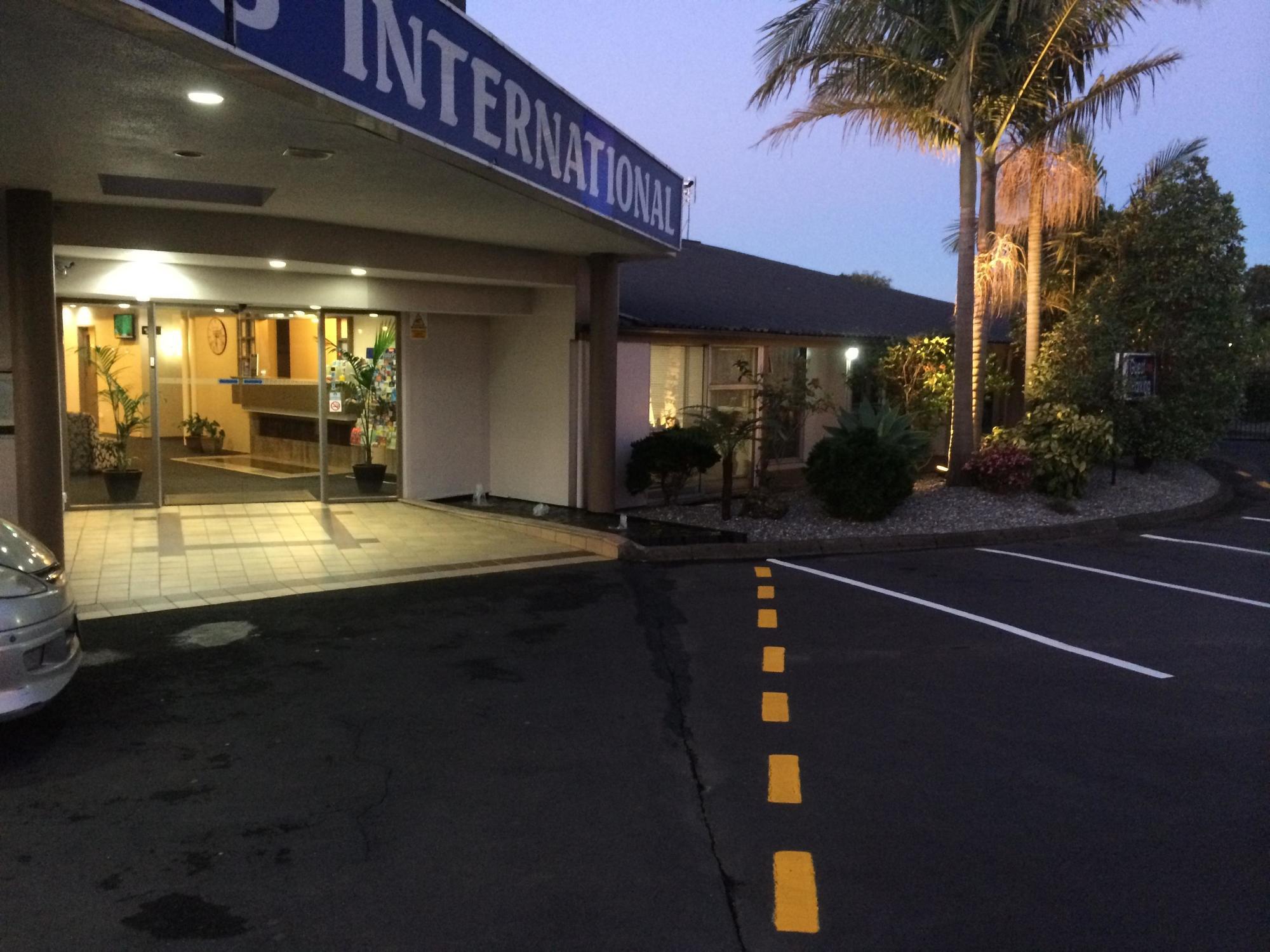 Vr Auckland Airport Hotel Exterior photo