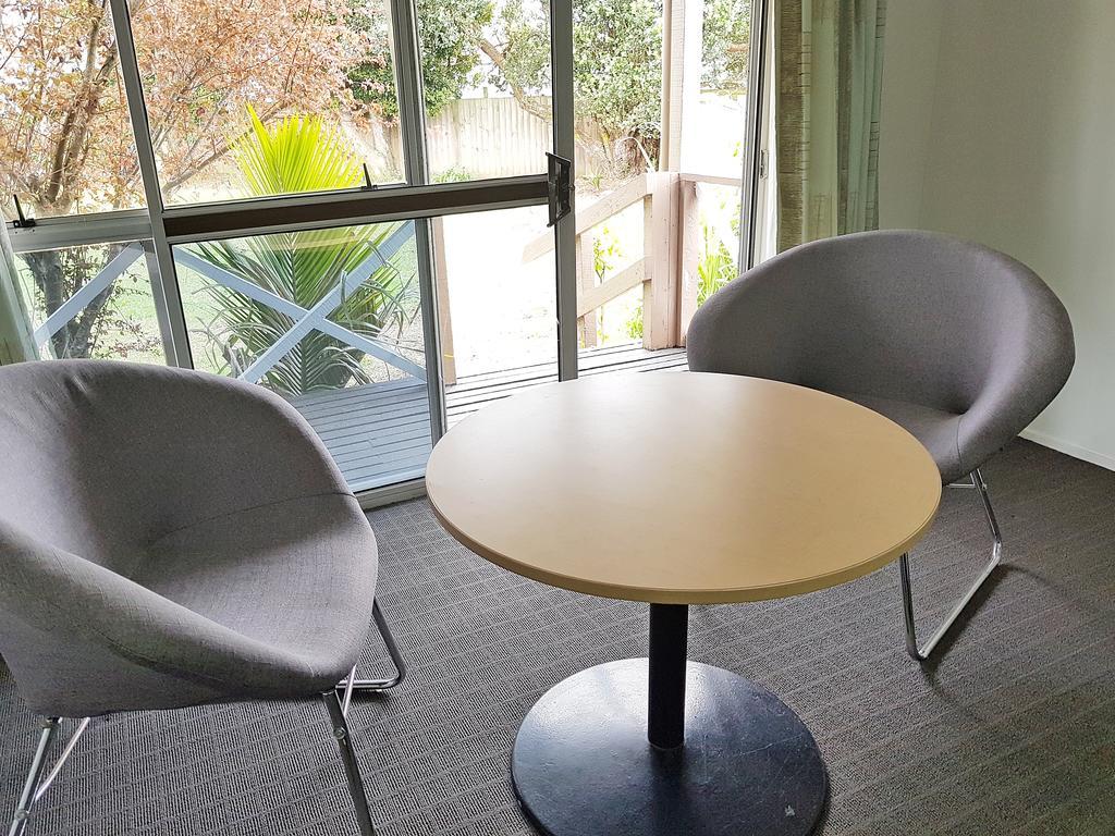 Vr Auckland Airport Hotel Exterior photo